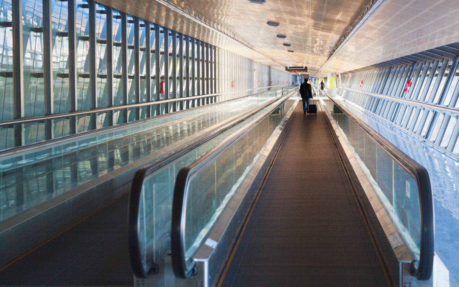 moving-walkway-SWM1115